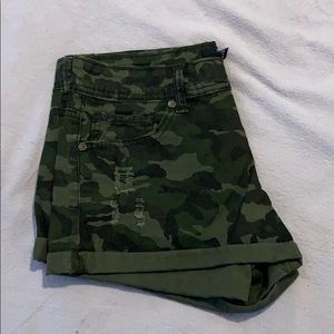 F21 camo shorts